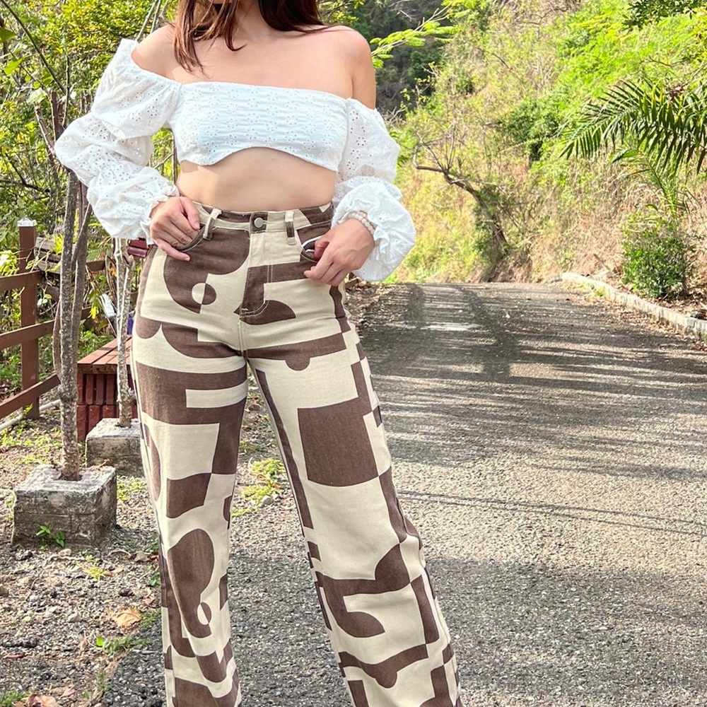 Long sleeve crop top